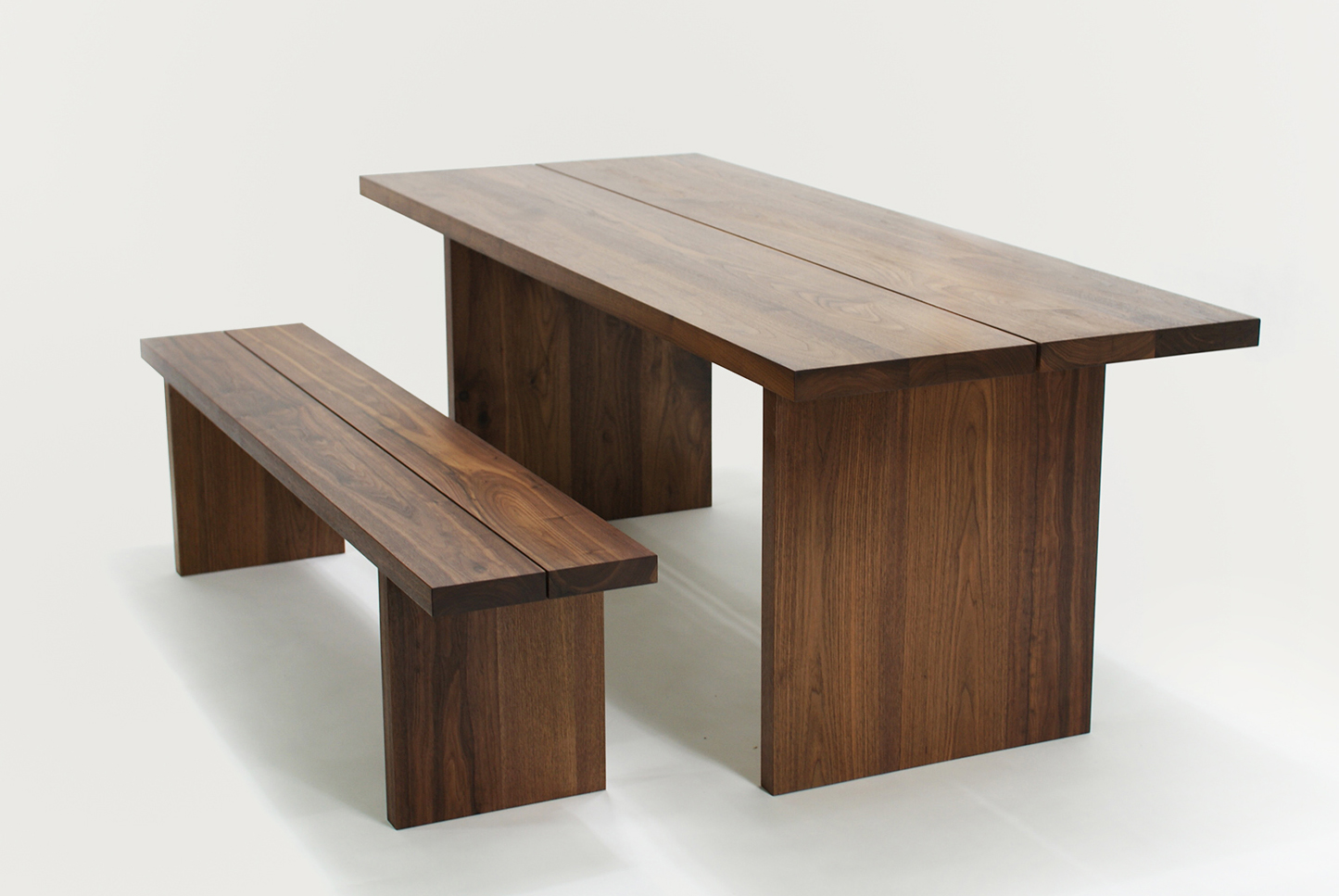 urbanworks simple table - walnut